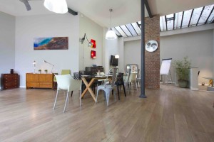 Office Riders l'Airbnb del coworkingcomparteix espai i despeses per a treballar o fer reunions 2